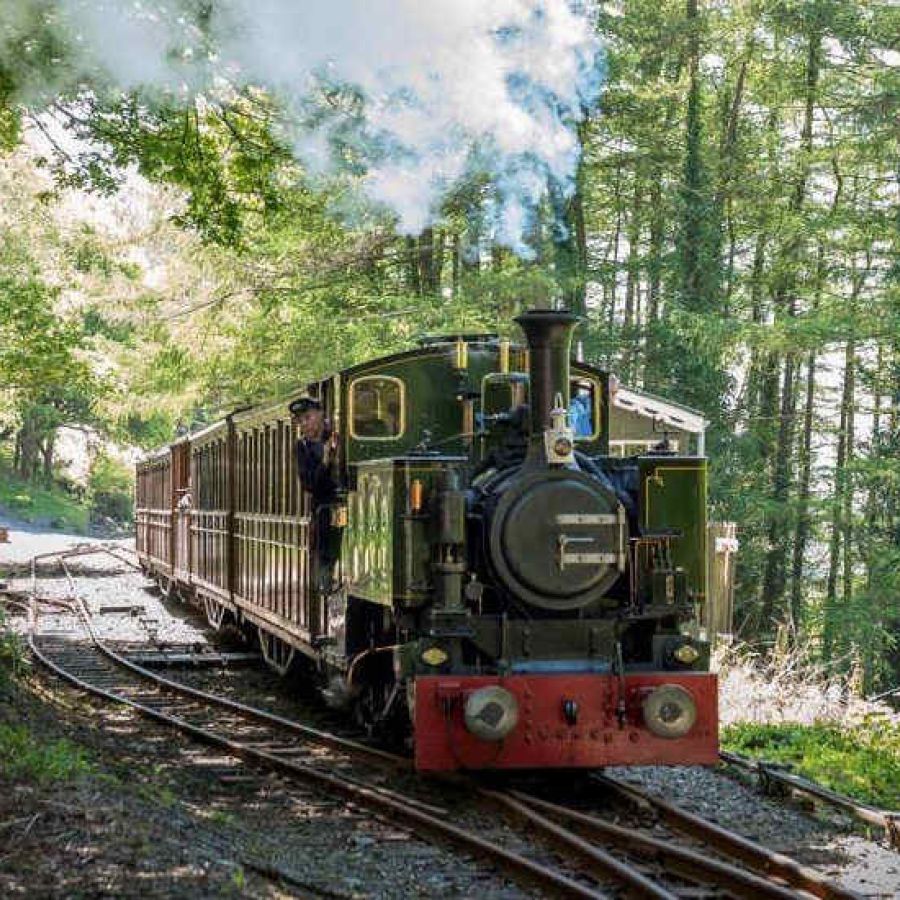 Wales Cottage Holiday Attractions - Talyllyn Railway 