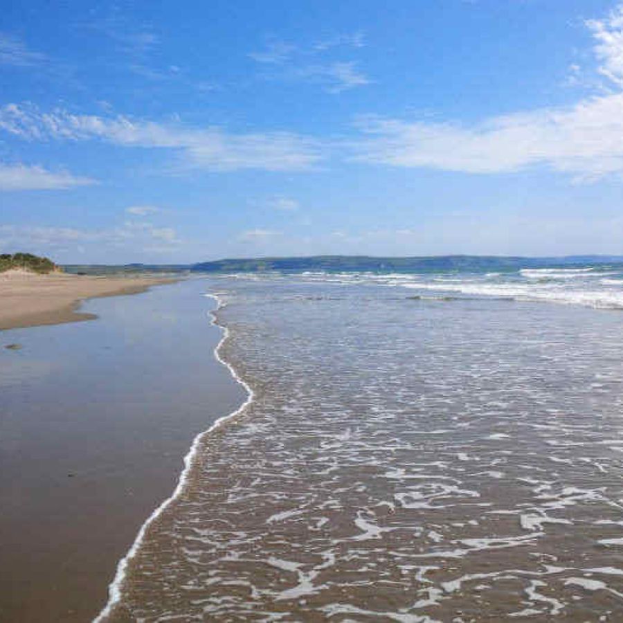 Things to Do in Wales during your Wales Aberdovey Beach